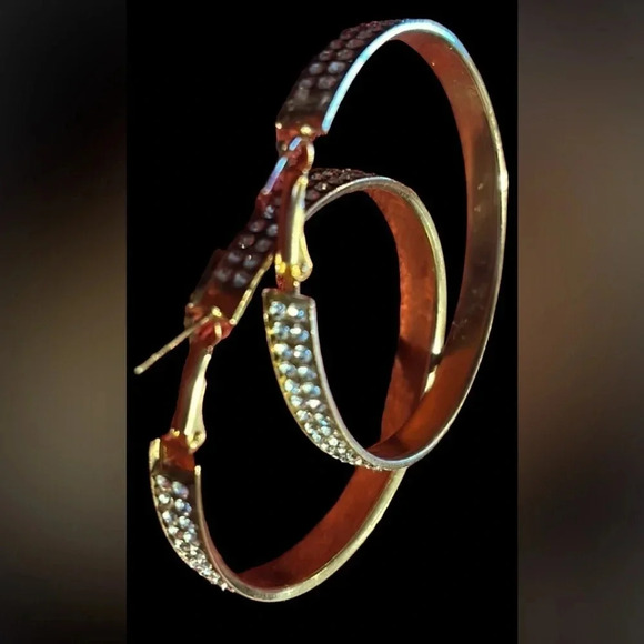 Vintage 18  carat Seoul Stones gold tone large bling hoops earrings - Picture 1 of 15